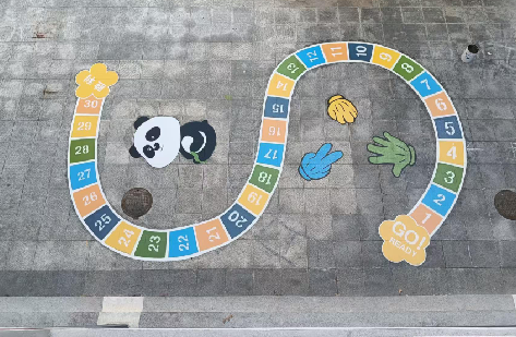 公安地面游戏彩绘